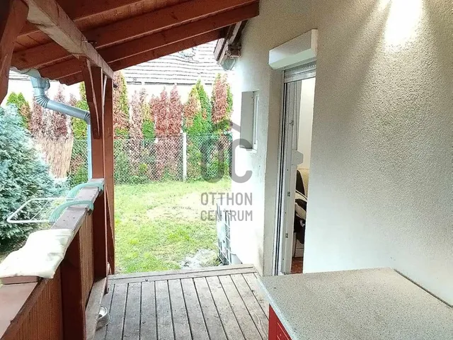 Eladó ház Ajka, Bódé 68 nm