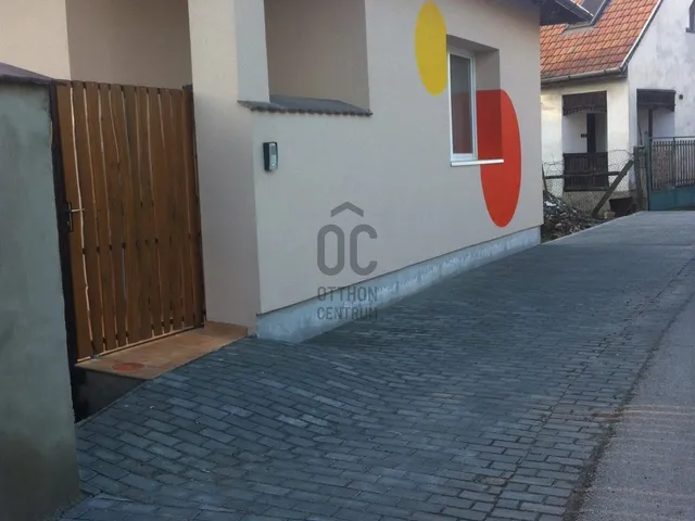 Eladó ház Devecser 100 nm