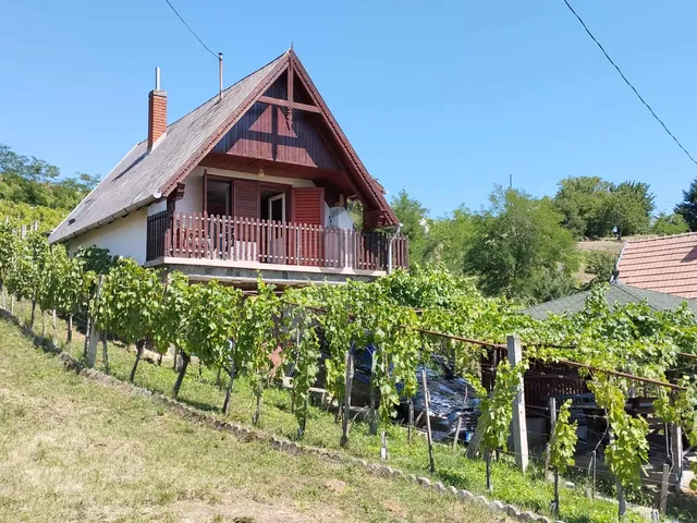 Eladó mezőgazdasági ingatlan Somlóvásárhely 65 nm