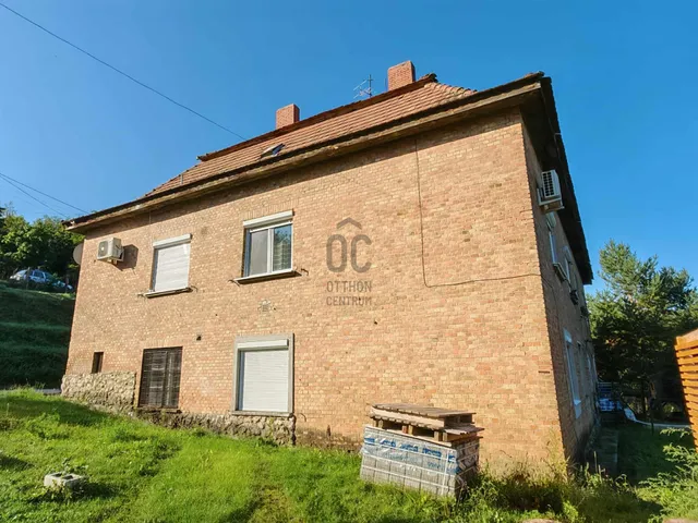 Eladó lakás Ajka 40 nm