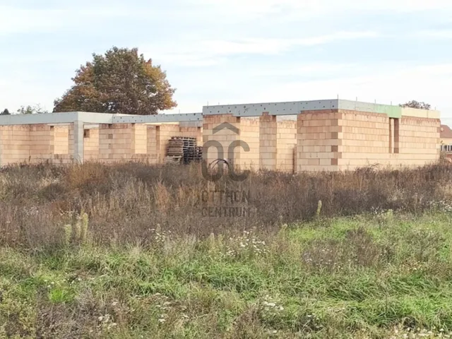 Eladó ház Hosszúpereszteg 3580 nm