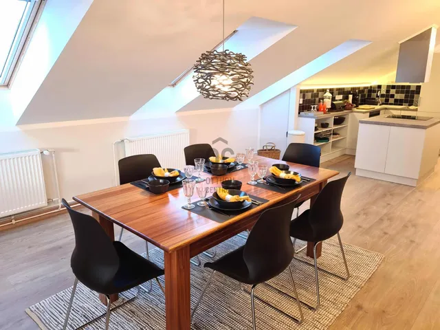 Eladó lakás Ajka 103 nm