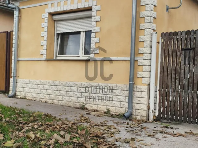 Eladó ház Devecser 60 nm