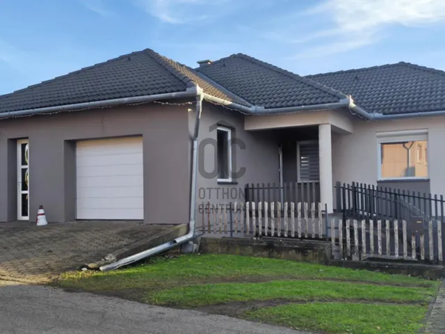 Eladó ház Úrkút 186 nm