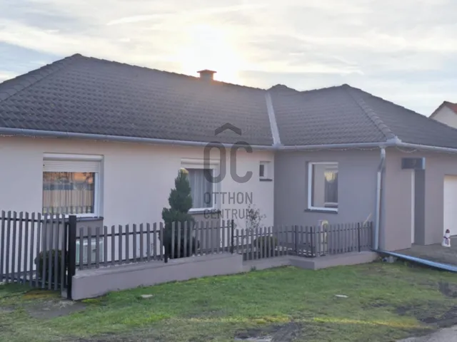 Eladó ház Úrkút 186 nm