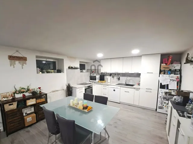 Eladó ház Ajka 130 nm