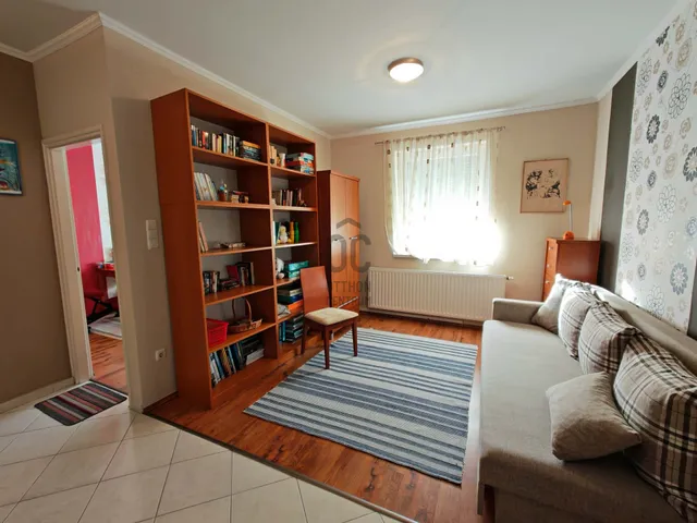 Kiadó kereskedelmi és ipari ingatlan Ajka 35 nm