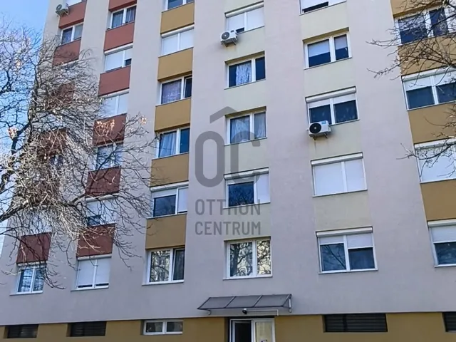 Eladó lakás Ajka 36 nm