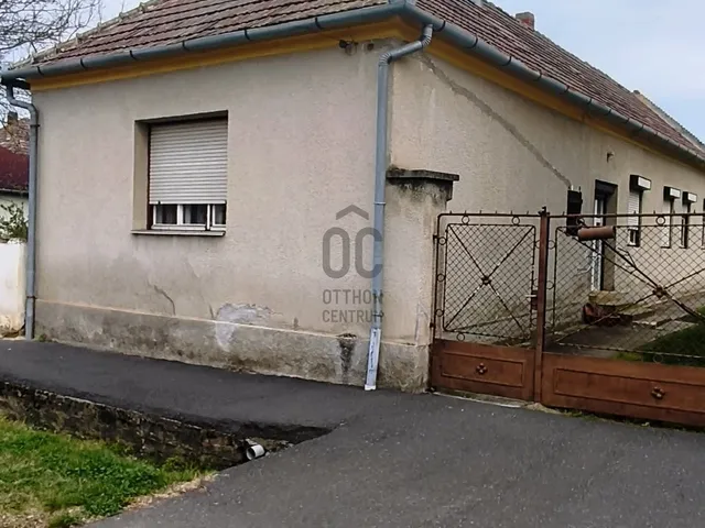 Eladó ház Bodorfa 96 nm