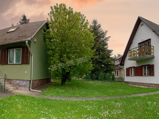 Eladó üdülő és hétvégi ház Balatonalmádi, Káptalanfüred 320 nm