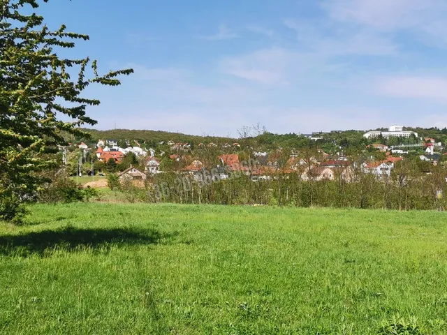 Eladó telek Budakeszi 1036 nm