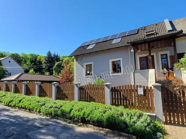 Eladó ház Budakeszi, Virágvölgy 120 nm