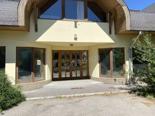 Eladó kereskedelmi és ipari ingatlan Dunaharaszti 1163 nm
