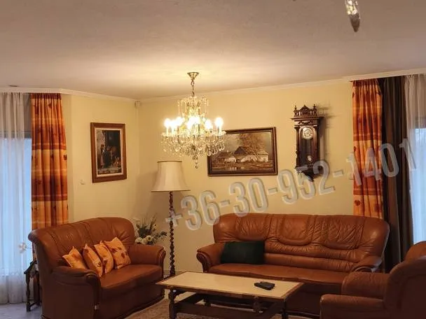 Eladó ház Tök 287 nm