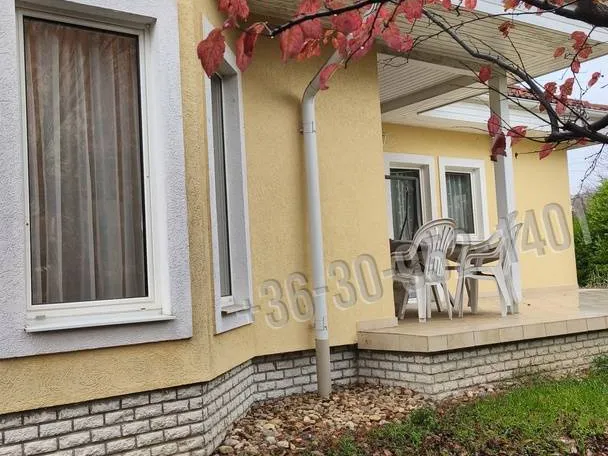 Eladó ház Tök 287 nm