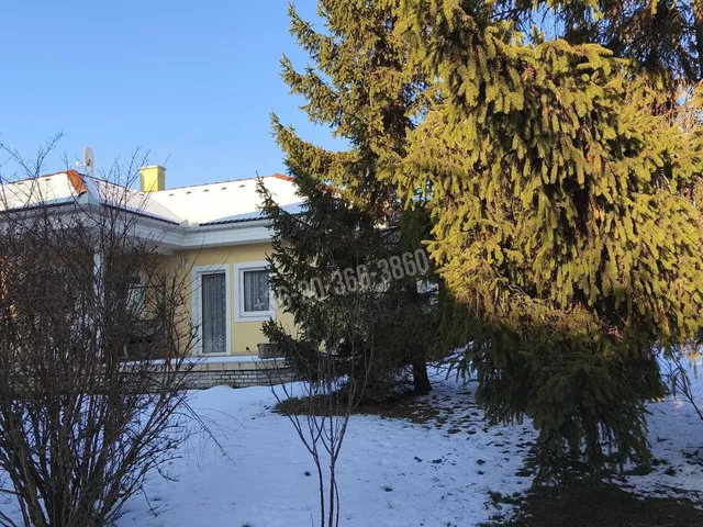 Eladó ház Tök 287 nm