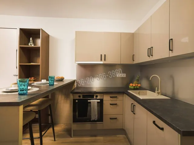 Eladó lakás Budapest VIII. kerület, Corvin negyed 26 nm