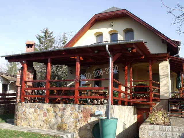 Eladó ház Nagykovácsi 160 nm