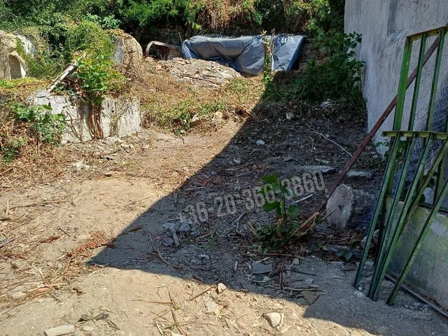 Eladó telek Páty 286 nm