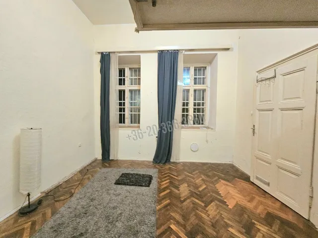 Eladó lakás Budapest VIII. kerület, Palotanegyed, Bródy Sándor utca 30 nm