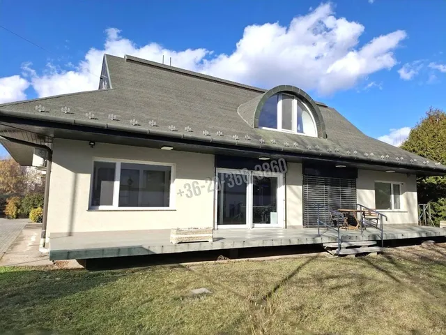 Eladó ház Budaörs 185 nm