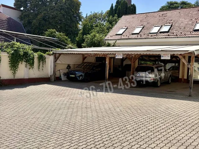 Eladó kereskedelmi és ipari ingatlan Keszthely, Kossuth Lajos utca 690 nm