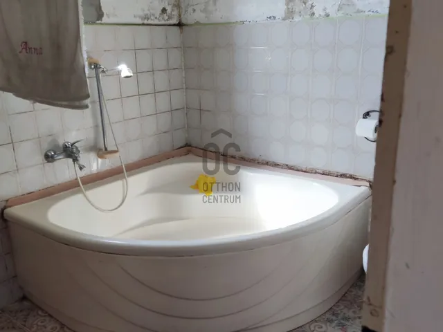 Eladó ház Ózd 250 nm