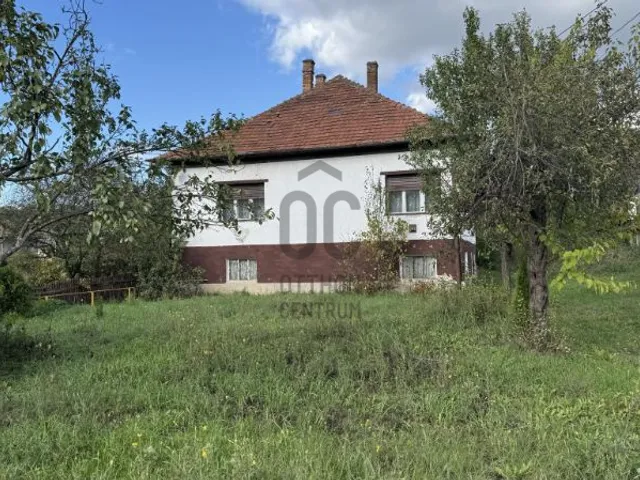 Eladó ház Ózd 180 nm