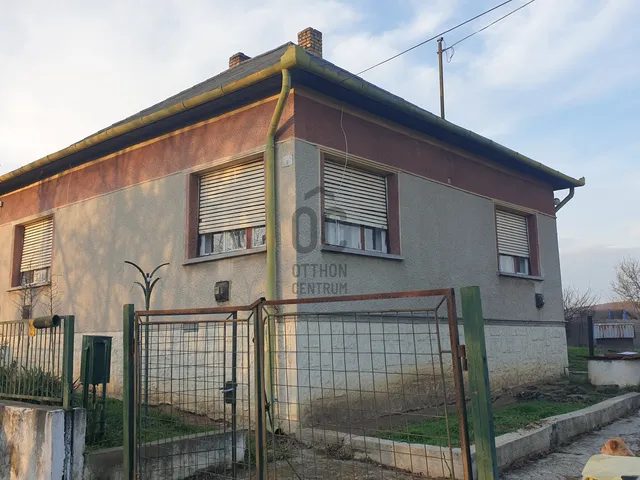 Eladó ház Ózd, Ráctag 75 nm