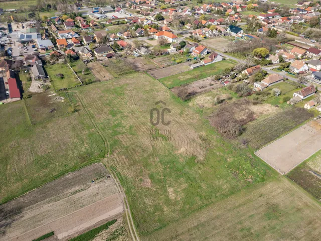 Eladó telek Dabas 10454 nm