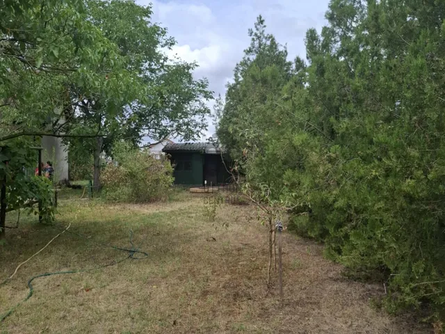 Eladó üdülő és hétvégi ház Kunpeszér 20 nm