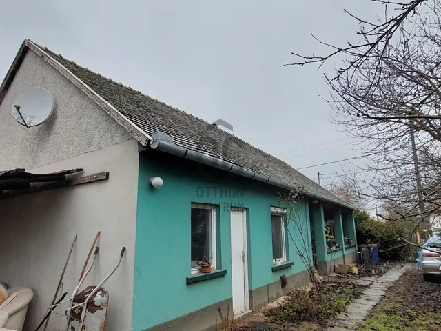 Eladó ház Makád 57 nm