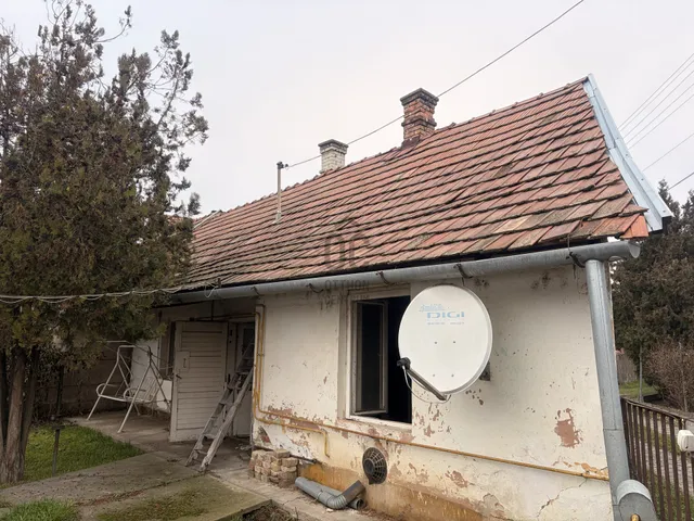 Eladó ház Dömsöd 35 nm