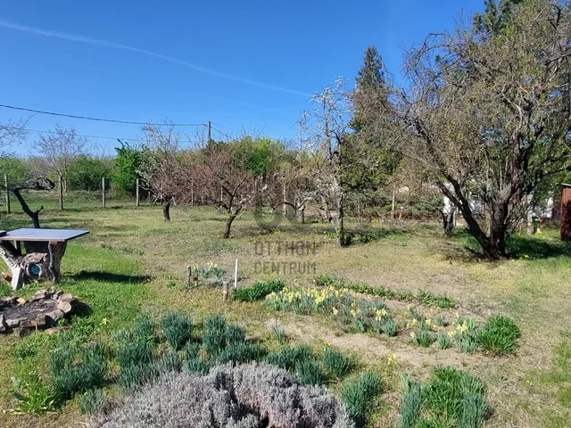 Eladó nyaraló Szigetújfalu 30 nm