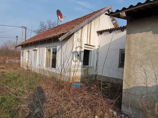 Eladó ház Tiszafüred 53 nm