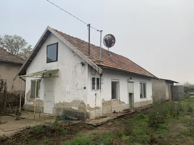 Eladó ház Tiszafüred 53 nm