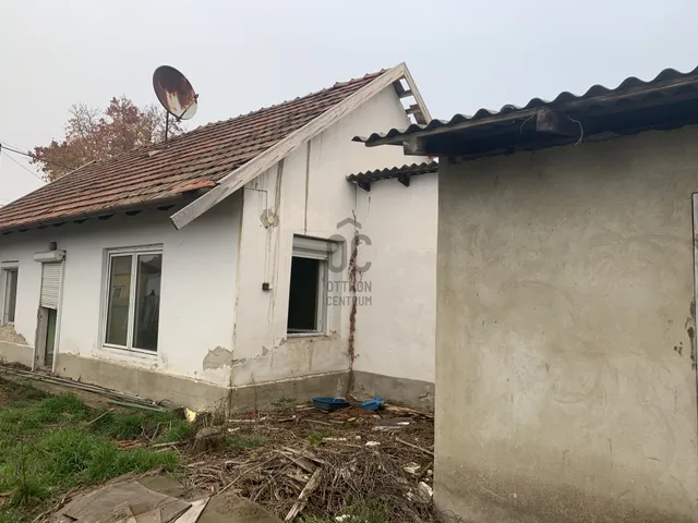 Eladó ház Tiszafüred 53 nm