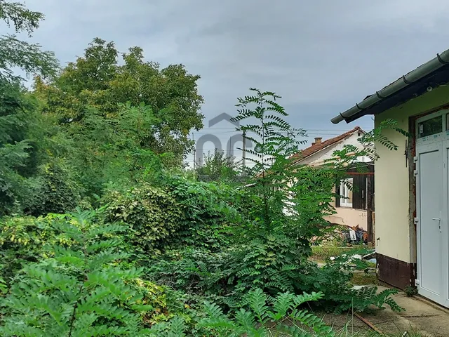 Eladó ház Tiszafüred 200 nm