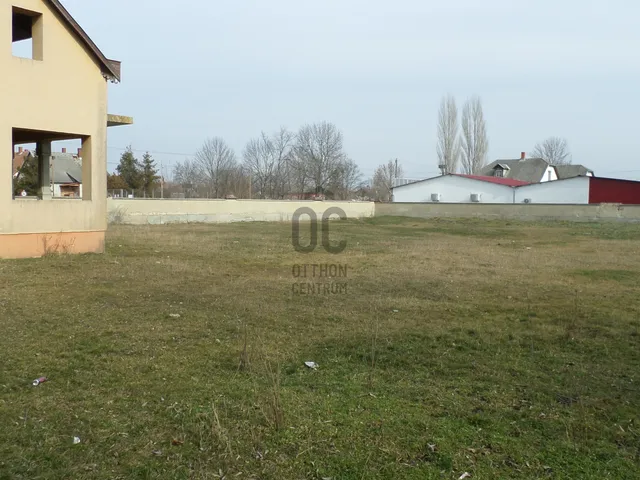 Eladó ház Kunmadaras 330 nm