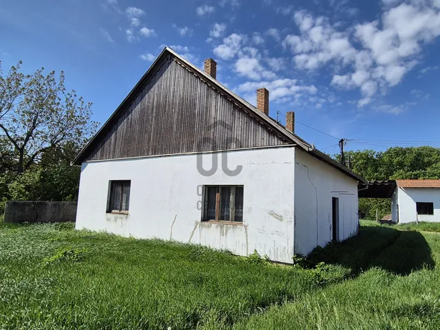 Eladó ház Tiszacsege 108 nm