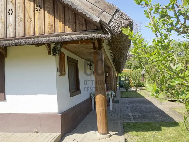 Eladó ház Tiszafüred 240 nm