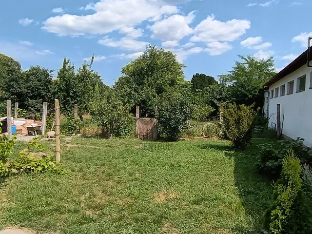 Eladó ház Tiszafüred 64 nm
