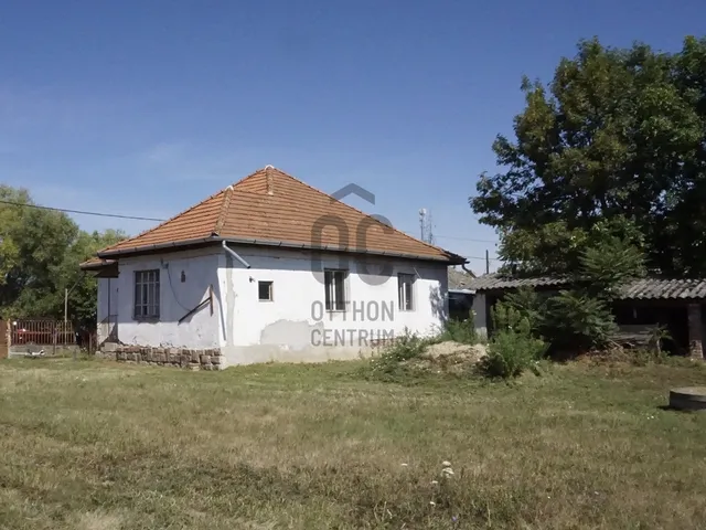 Eladó ház Tiszabábolna 77 nm