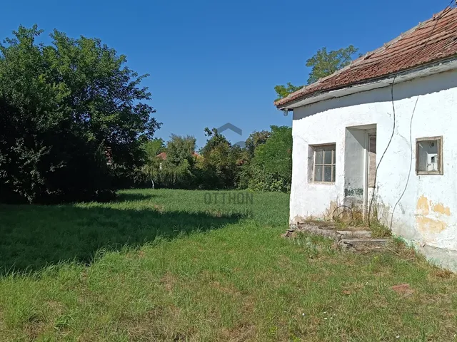 Eladó ház Poroszló 65 nm