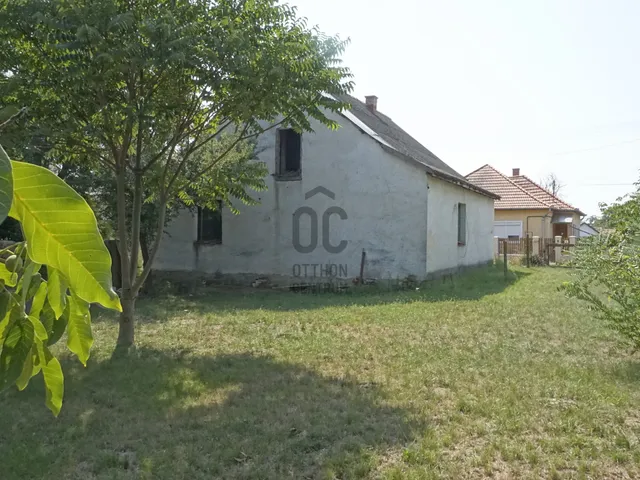 Eladó ház Tiszaszentimre 815 nm