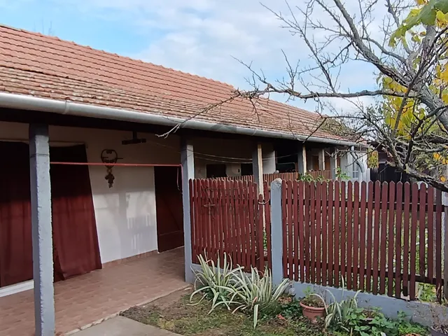 Eladó ház Egyek 70 nm