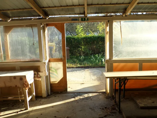 Eladó kereskedelmi és ipari ingatlan Tiszafüred 78 nm