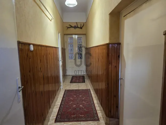 Eladó ház Tiszacsege 133 nm