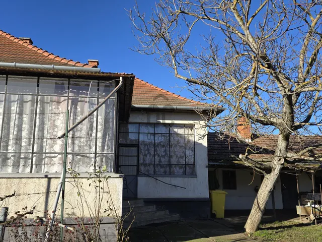 Eladó ház Tiszafüred 112 nm