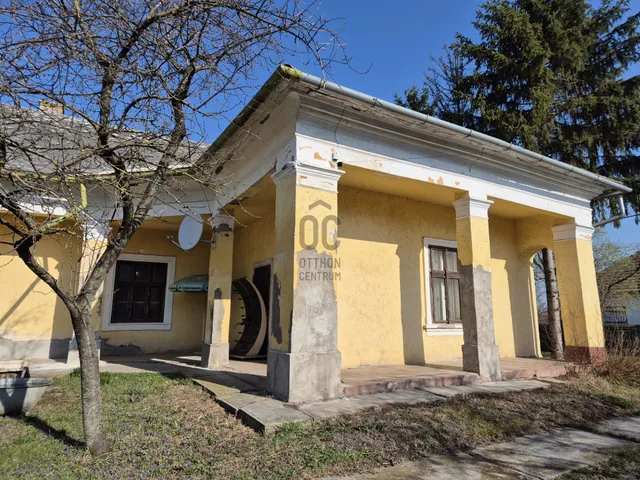 Eladó ház Poroszló 210 nm